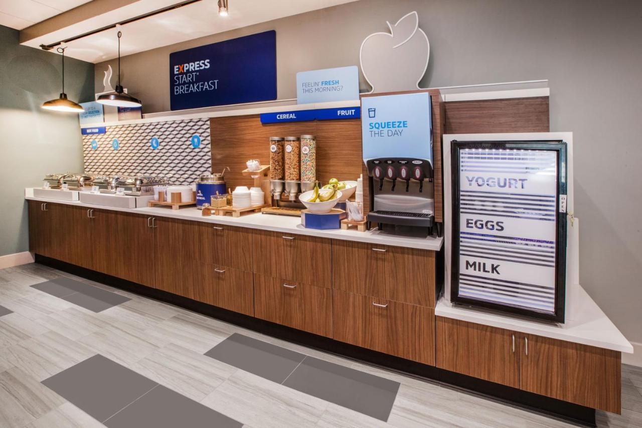 Holiday Inn Express Johnson City By Ihg Kültér fotó